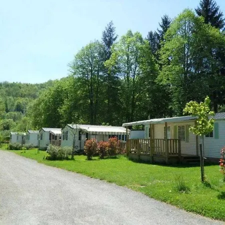 3 Etoiles - Piscine - Ccaihfi Seix