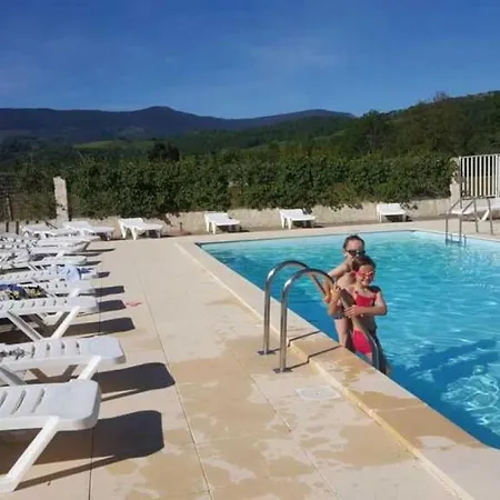 3 Etoiles - Piscine - Ccaihfi Seix