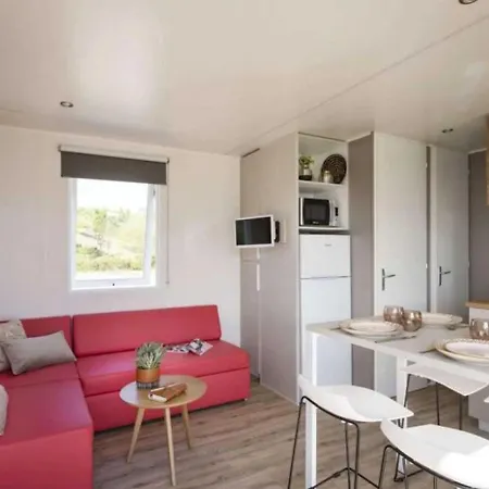 캠프장 3 Etoiles - Piscine - Ccaihfi