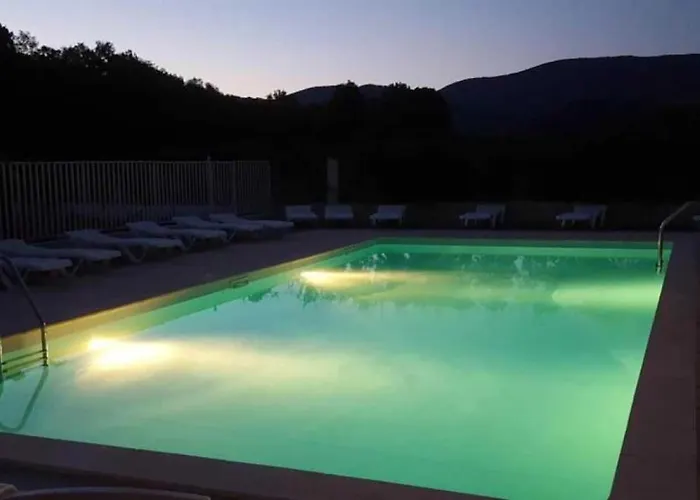 3 Etoiles - Piscine - Ccaihfi Кемпинг *