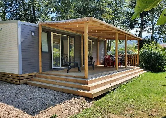 Camping 3 étoiles - Piscine - ccaihfi Tente de luxe