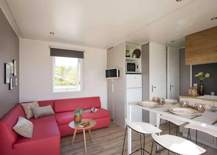 Кемпинг 3 Etoiles - Piscine - Ccaihfi