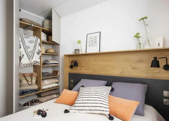 3 Etoiles - Piscine - Ccaihfi *